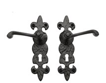 8" Carriage House LIS Handle Set; Non Operating; Iron w/ Key Hole