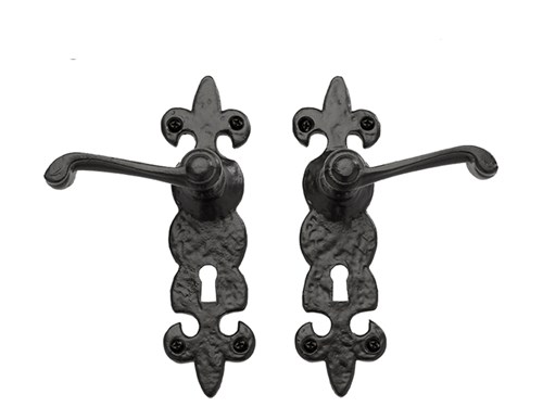 8" Carriage House LIS Handle Set; Non Operating; Iron w/ Key Hole